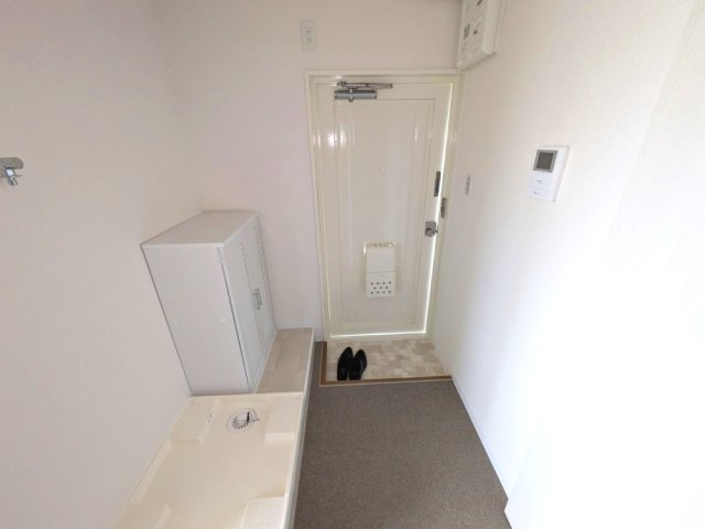 玄関　2025年1月撮影※現況を優先致します。