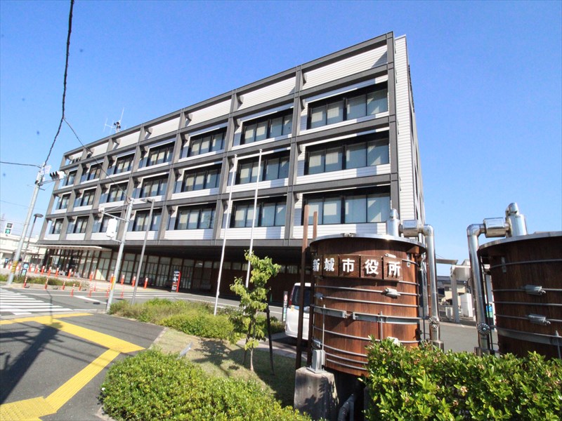 役所　新城市役所（役所）まで933m