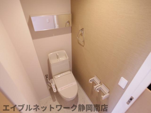 トイレ　イメージ