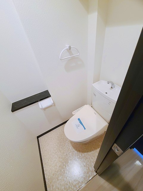 トイレ　人気のウォシュレットが設置されています！！