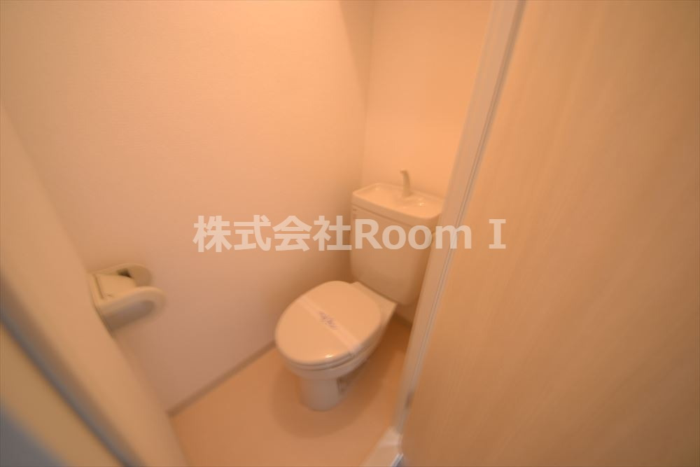 トイレ　落ち着いたトイレです