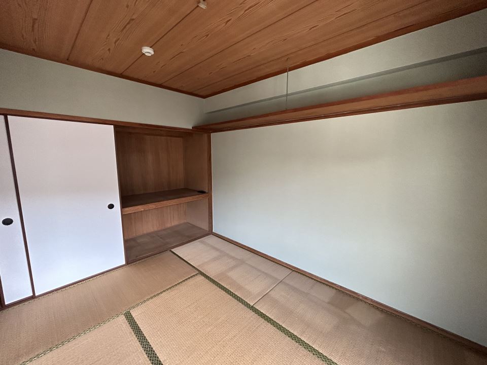 その他部屋・スペース　天吊り収納があります☆彡