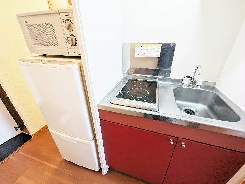 キッチン　設備・仕様は号室により異なる為、現況を優先致します。