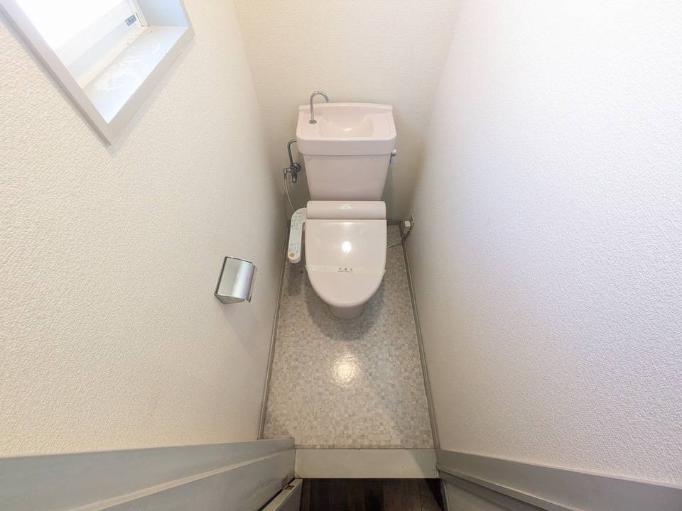 トイレ　トイレ