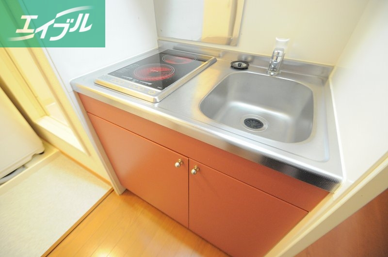 キッチン　※写真と現状が異なる場合は現状を優先