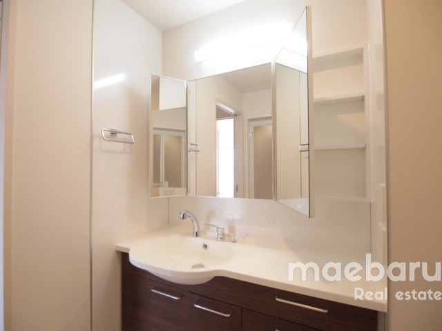 洗面設備　シャンプードレッサー