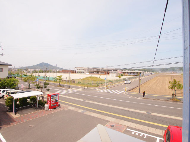 小学校　糸島市立東風小学校（小学校）まで771m