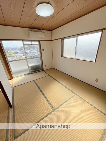 トレジャーハウス黒木の内装写真