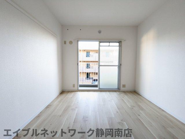 その他　ゆったりとしたリビングです