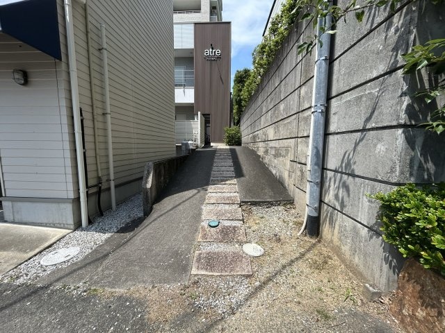 駐車場　駐車場無し