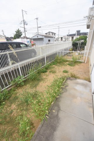【堺市東区日置荘西町のアパートのバルコニー】