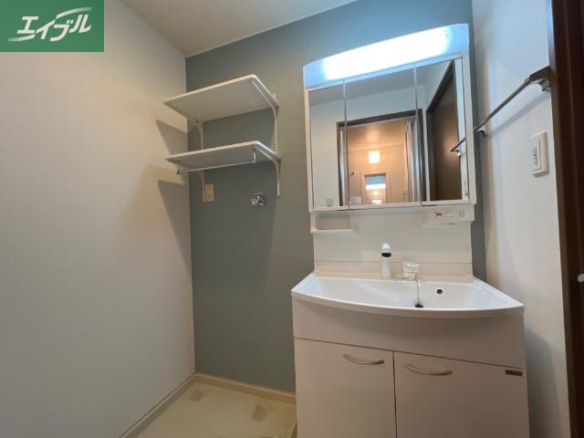 洗面設備　洗髪洗面化粧台