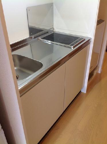 キッチン　広々キッチンで料理も捗りますね♪