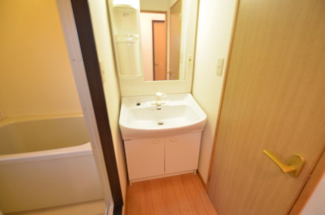 洗面設備　洗面化粧台