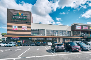 スーパー　ニシナフードバスケット市役所北店（スーパー）まで1391m