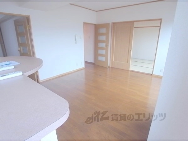 居室・リビング　リビング