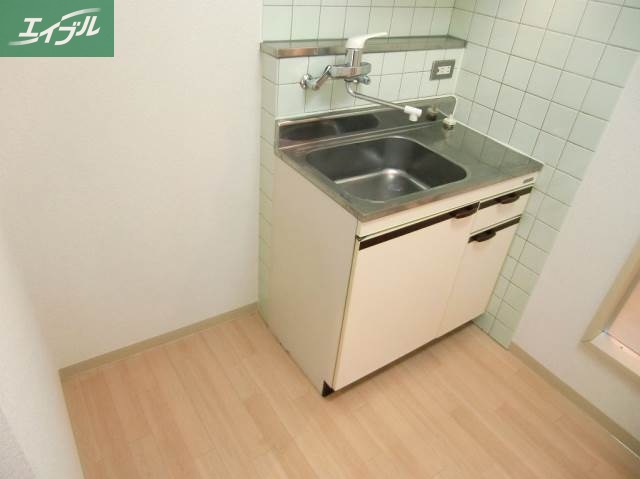 キッチン　同タイプのお部屋の写真です