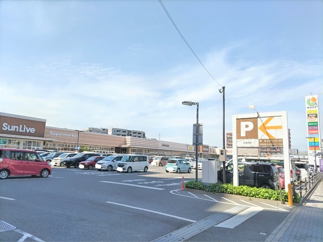 スーパー　サンリブ西小倉（スーパー）まで750m