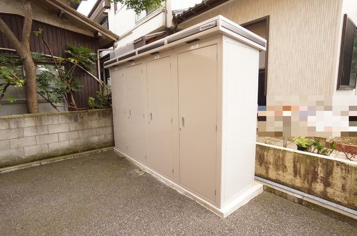 その他共有部分　タイヤや除雪道具など収納に便利な屋外物置