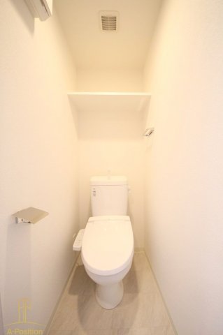 トイレ　プレサンスOSAKA DOMECITY クロスティ