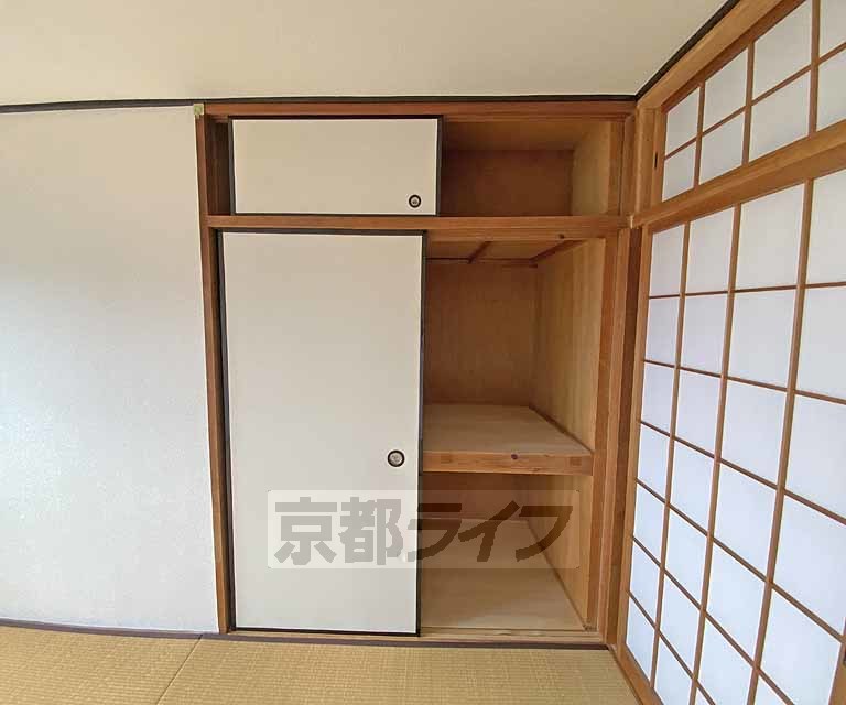 収納　押入れ収納です。