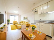 居室・リビング　CGで家具等を配置したもので家具等は含まれません