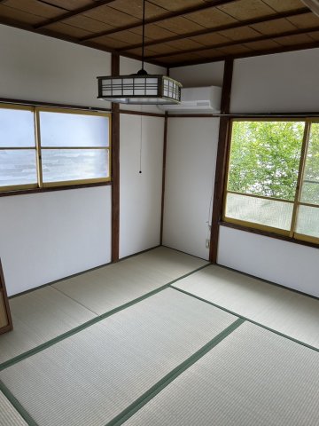 居室・リビング　2階　6帖