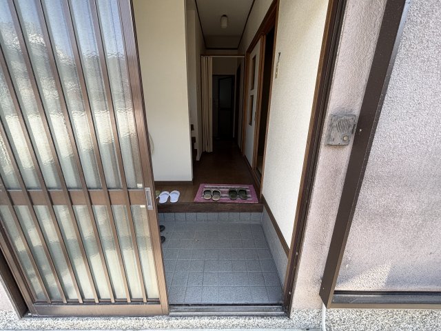 玄関　シンプルで使いやすい玄関です