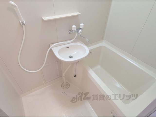 バス・シャワールーム　ユニットバス