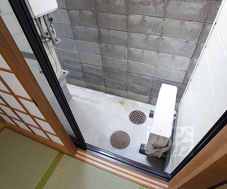 その他部屋・スペース　１Ｆの勝手口外