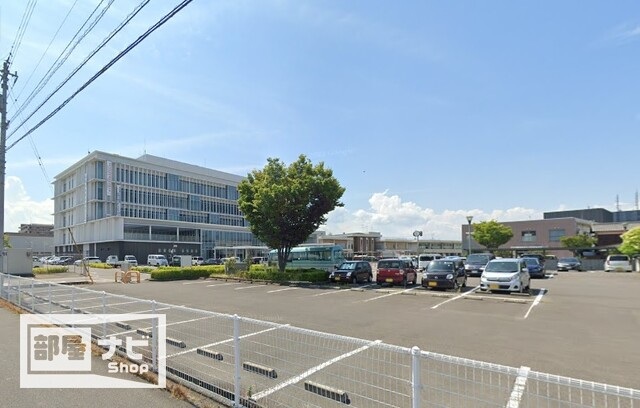 スーパー　マルナカ観音寺店（スーパー）まで648m