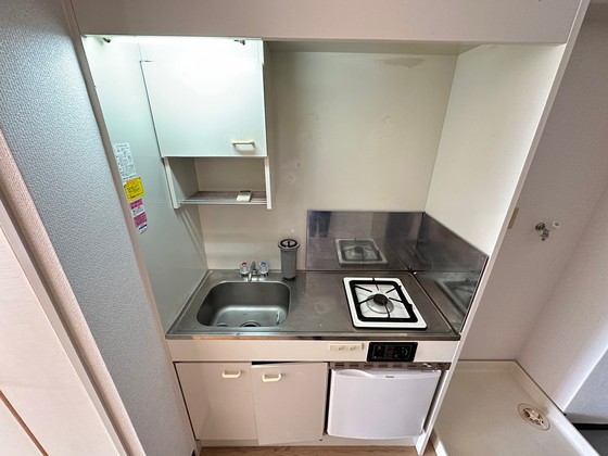 キッチン　※別部屋の写真です