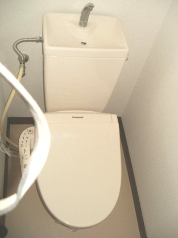 トイレ　温水洗浄暖房便座　※写真はイメージです