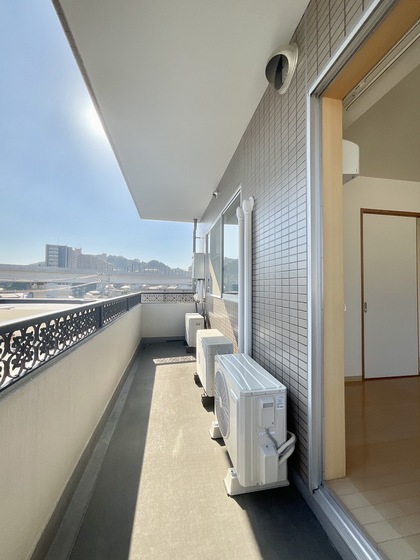 バルコニー　バルコニー