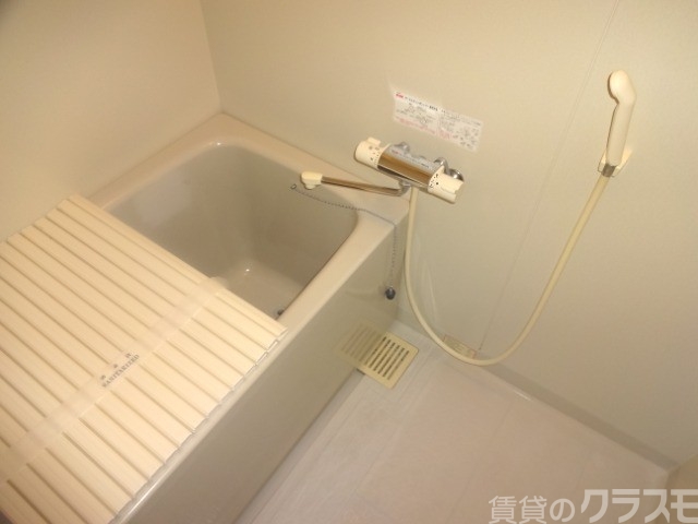 バス・シャワールーム　一日の疲れをお取りください。