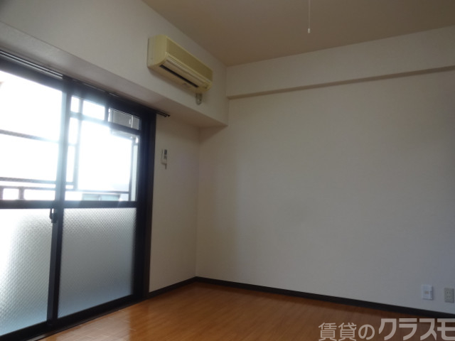 その他設備　窓からの光がいい感じです。