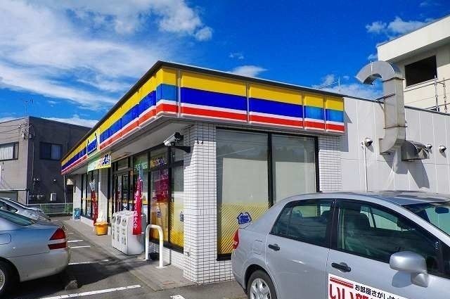 コンビニ　ミニストップ御殿場新橋店（コンビニ）まで750m