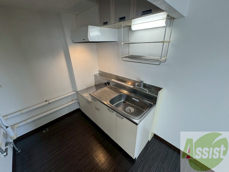 キッチン　キッチンはスペースも広々していて使いやすそうですよ！