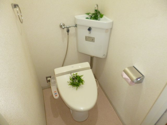 トイレ　ウォシュレット