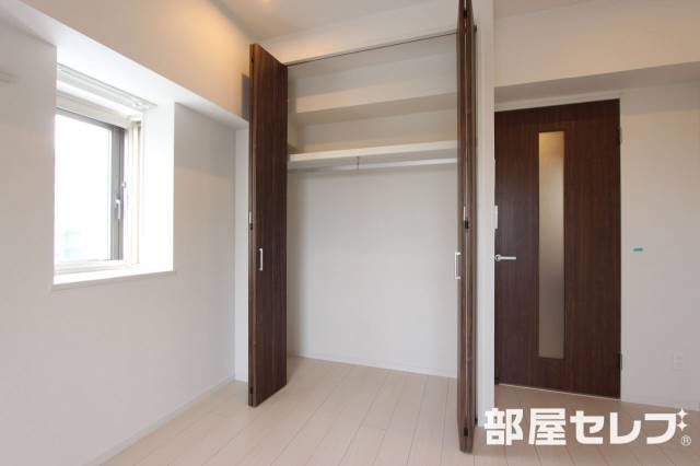 収納　※７０７号室内装写真（反転タイプあり）