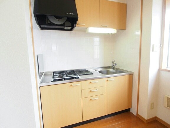 キッチン　実際の写真を準備中の為、同じ建物の別室写真です。参考下さい。