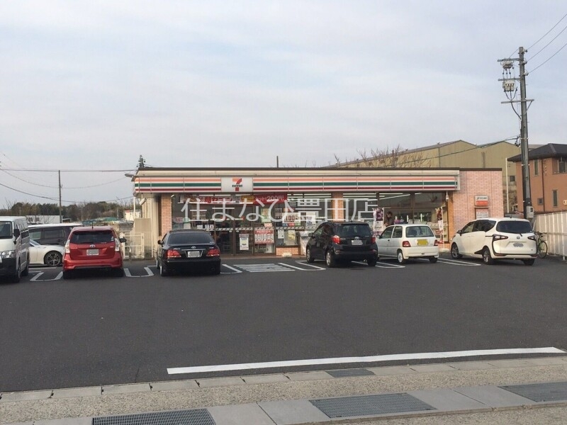 コンビニ　セブンイレブン東郷いこまい館前店（コンビニ）まで447m