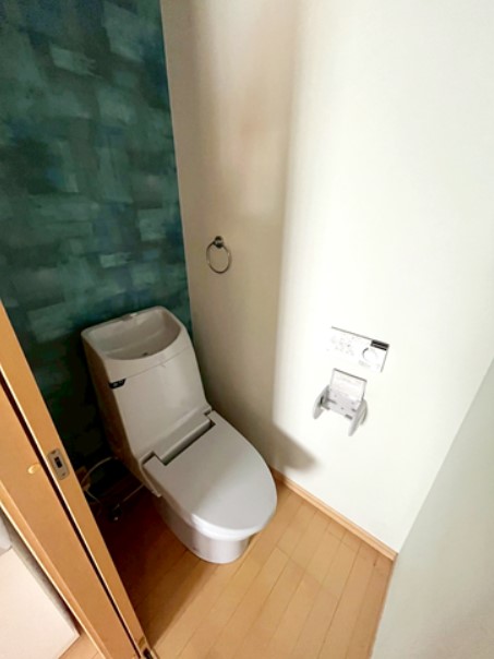 トイレ　温水洗浄便座♪