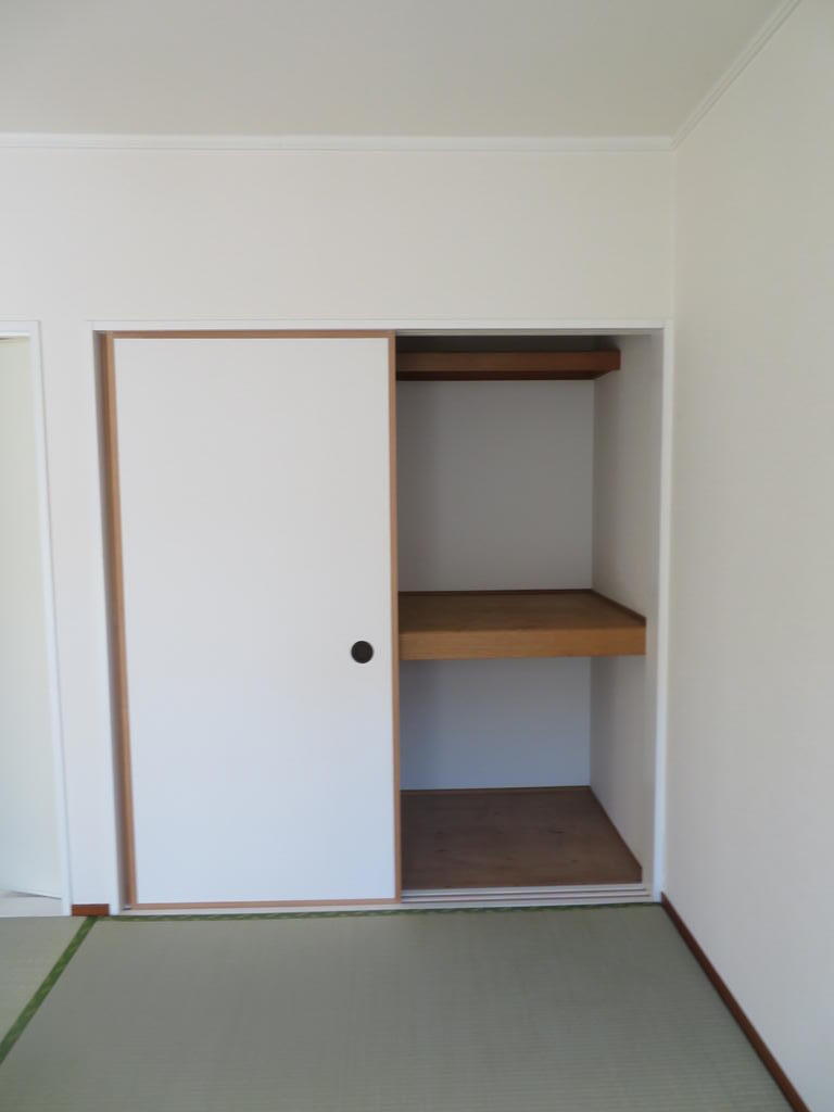 収納　和室押し入れ