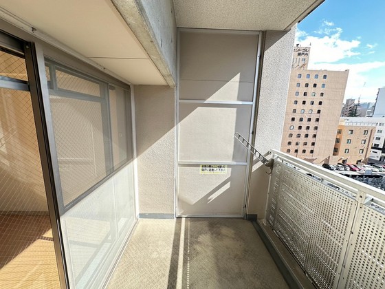 バルコニー　※別部屋の写真です