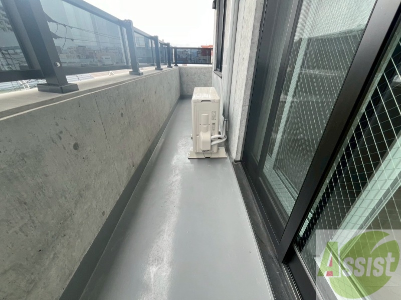 バルコニー　バルコニーです。洗濯物を干したり一息ついたりできますね！