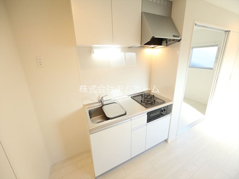 キッチン　システムキッチン（ガス2口コンロ・グリル付）