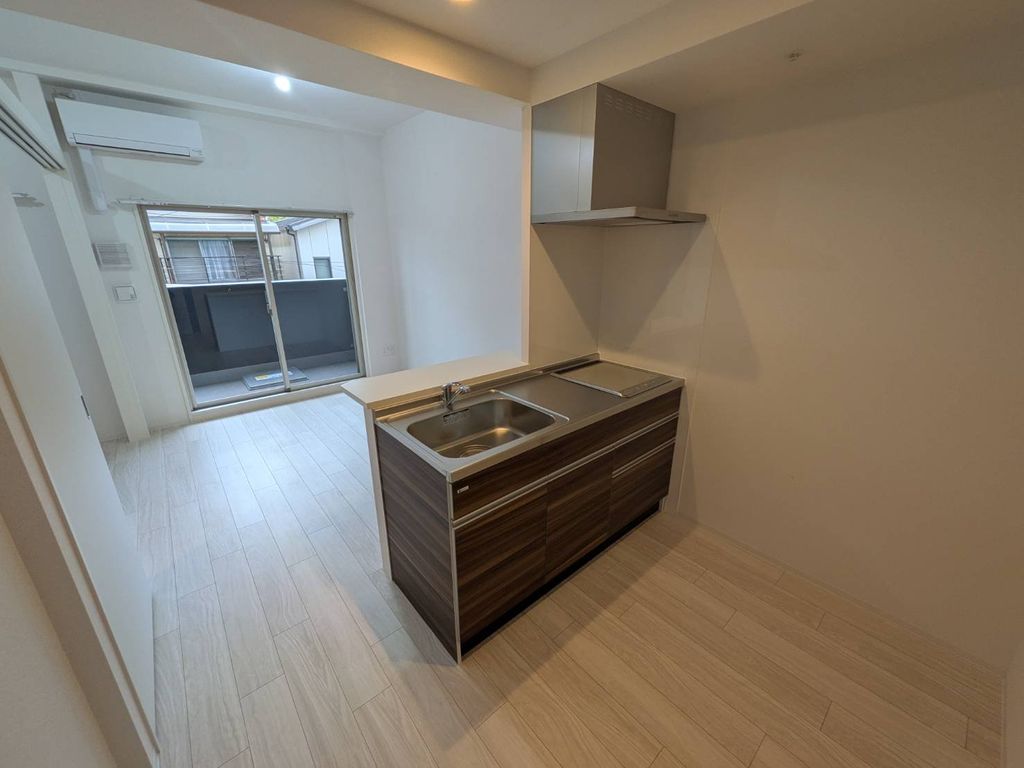 キッチン　下駄箱