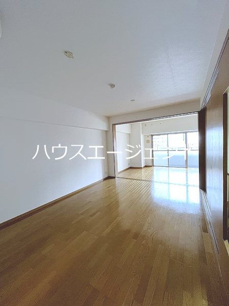 居室・リビング　リビングです。※参考画像