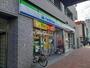 コンビニ　ファミリーマート中野新江古田店（コンビニ）まで881m